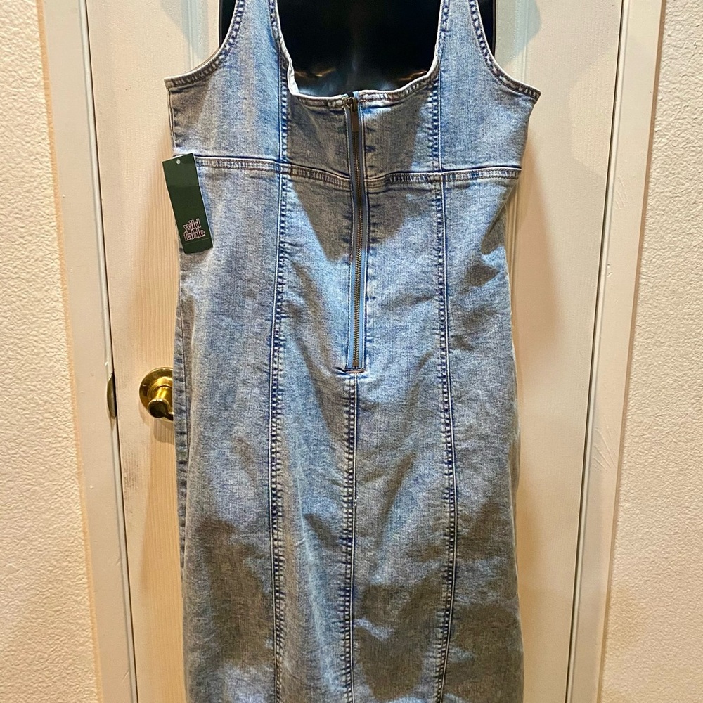 Target 🎯 Wild Fable Light Wash Denim Midi Dress Size Large NWT - Picture 5 of 5